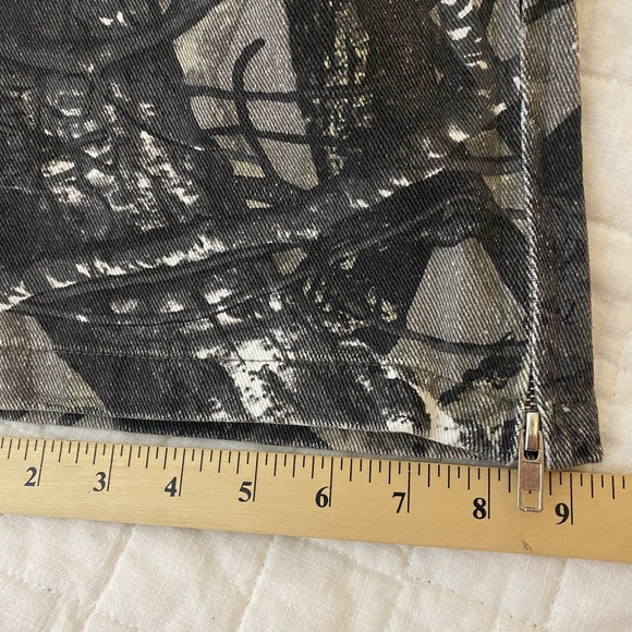 KGYA Unisex XS Raw Edge Oversized Distressed Camo Cargo Pants Unisex Men Moto - Picture 11 of 11